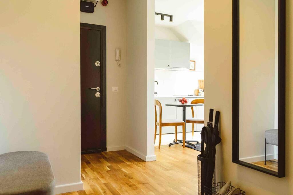 Vivando - Beautiful Studio B + Parking บูคาเรสต์ ภายนอก รูปภาพ